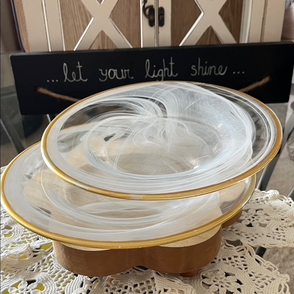 Elegant Swirl Glass Plates with Gold Rim
